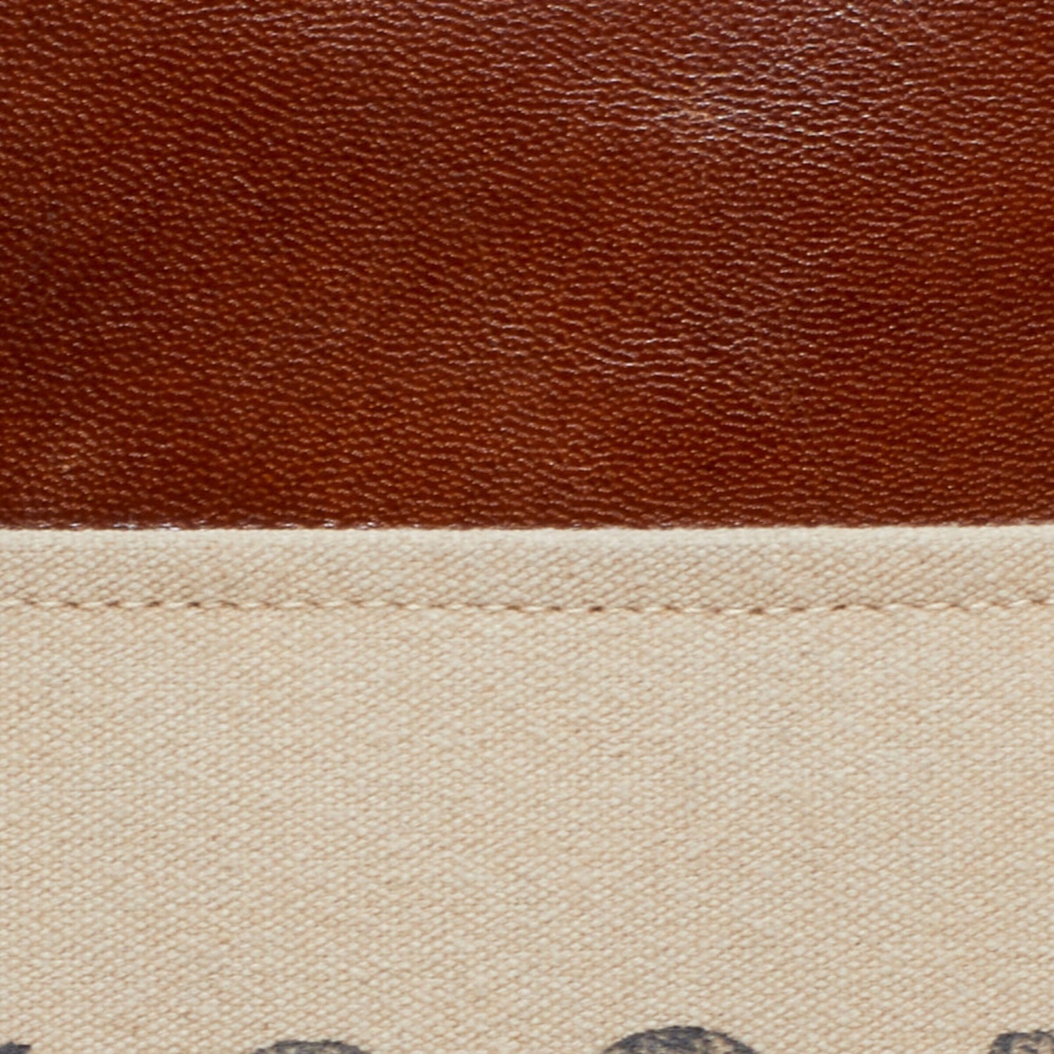 Martins Rustic Stool - QK1054568_UMAE_SW1_SW