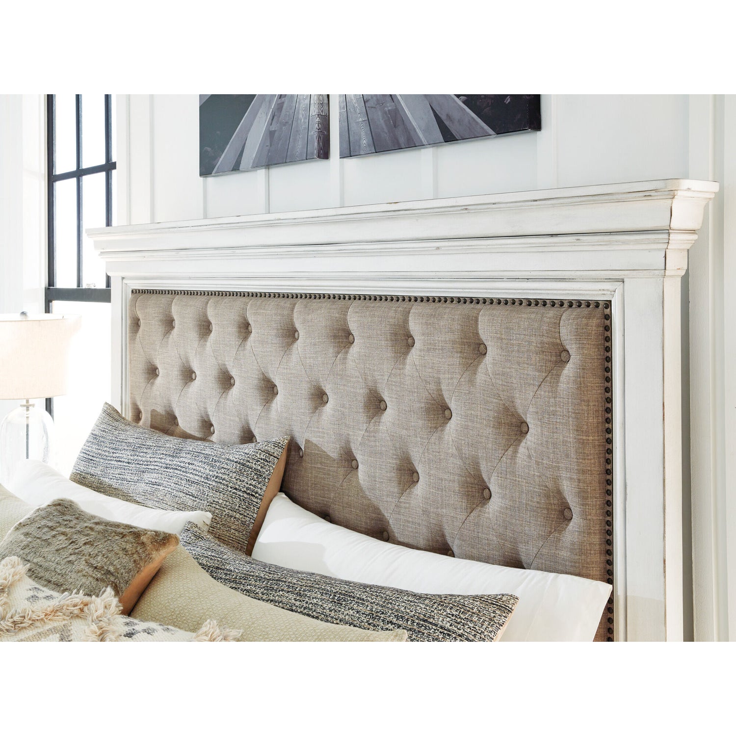 Kanwyn Upholstered Panel Bed - QK1057265_ASHL_IS2_OL