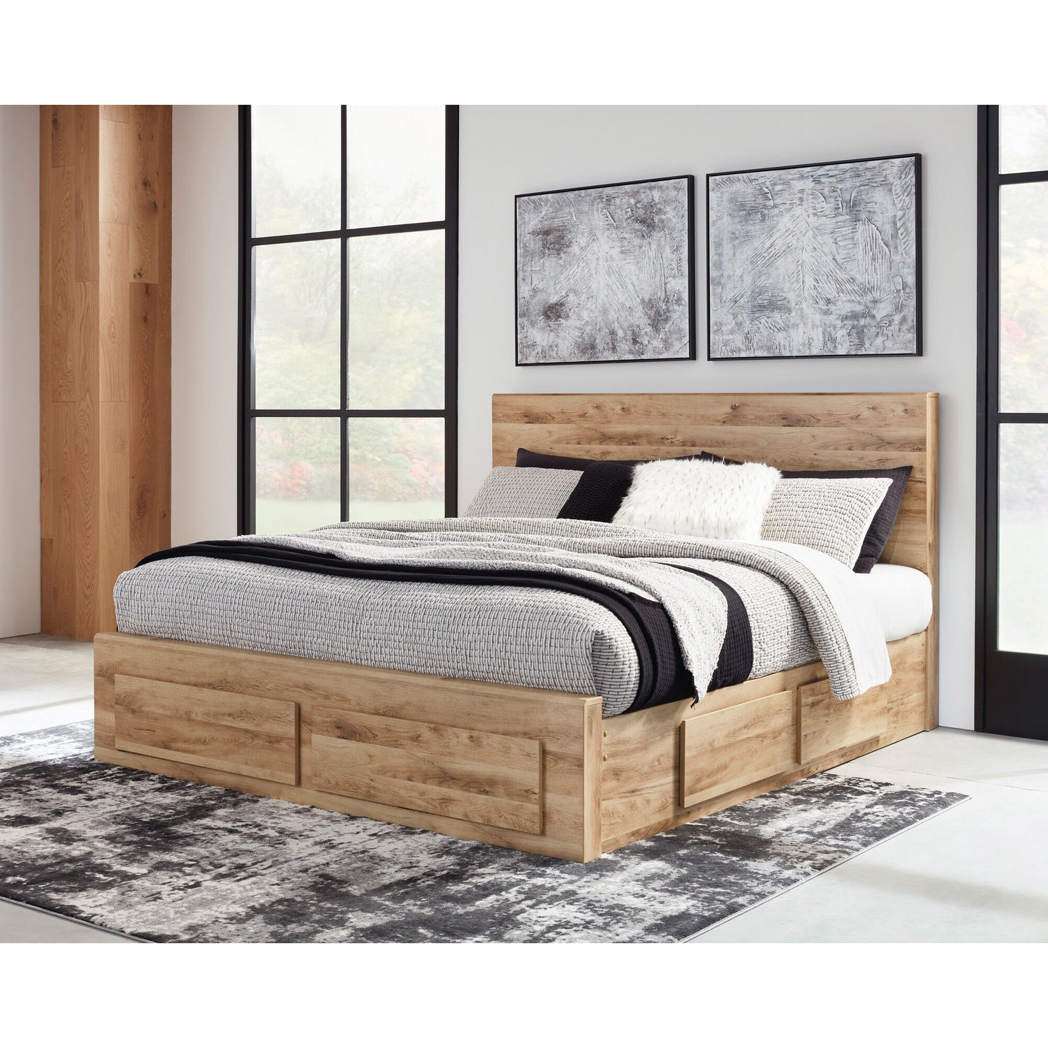 Hyanna Panel Storage Bed - QK1058382_ASHL_LF1_RM