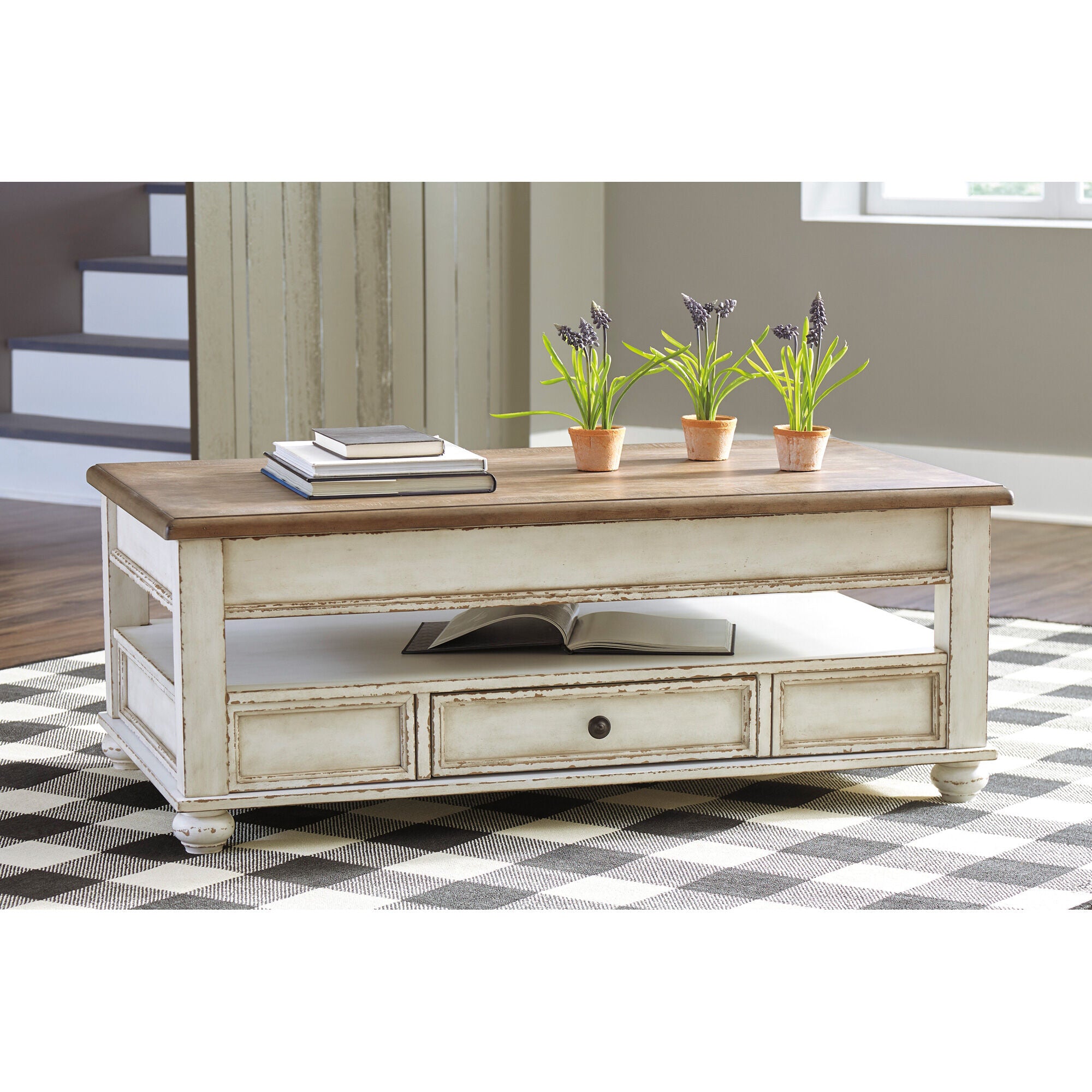 Realyn Lift Top Coffee Table – Slumberland