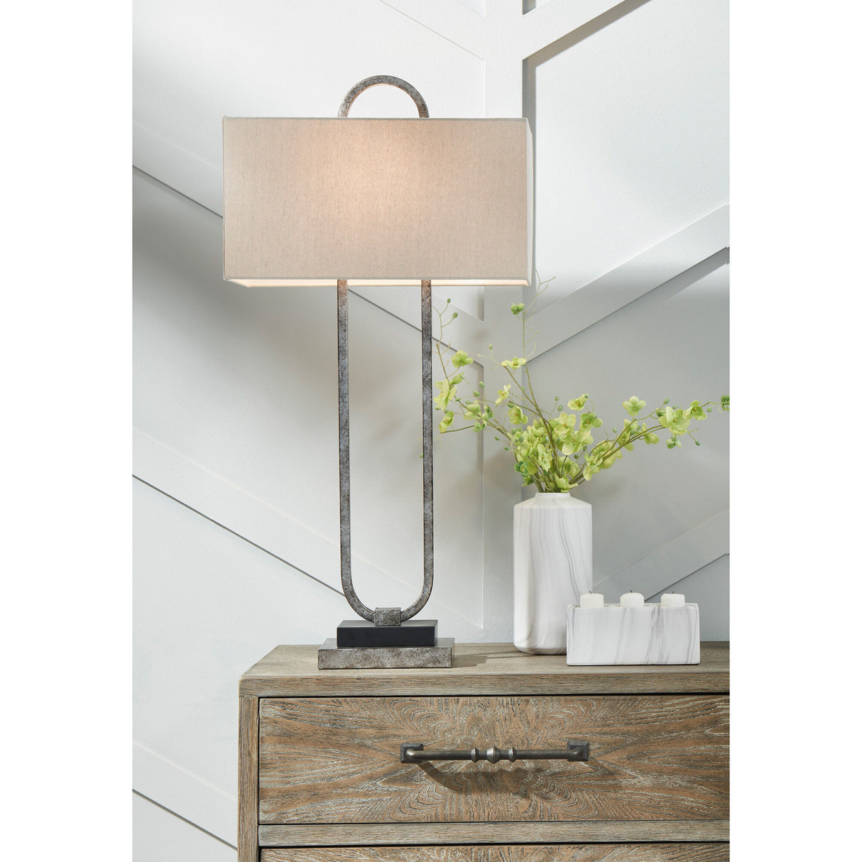 Bennish Table Lamp - QK1059649_ASHL_LF1_RM