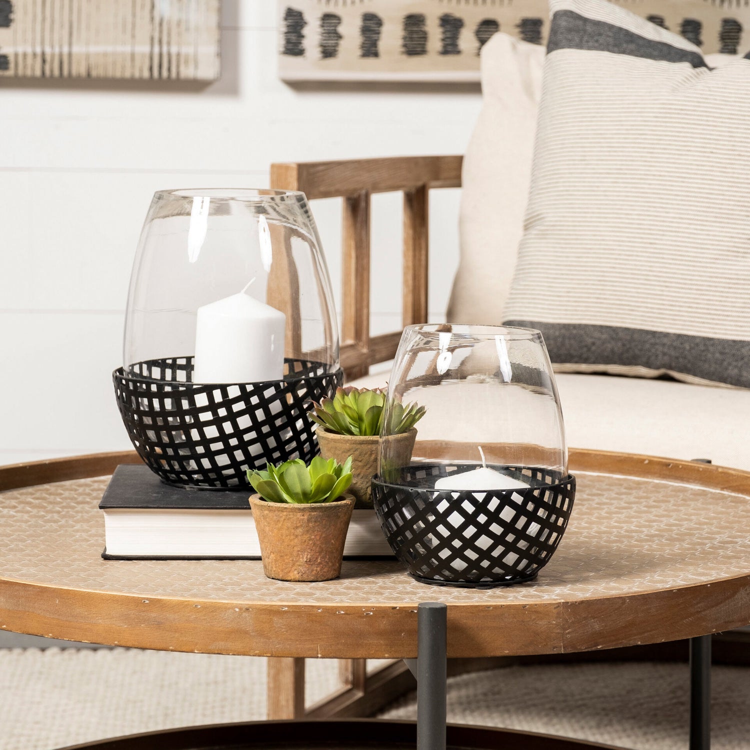 Reena Small Candle Holder - QK1060969_MEFD_LF2_RM