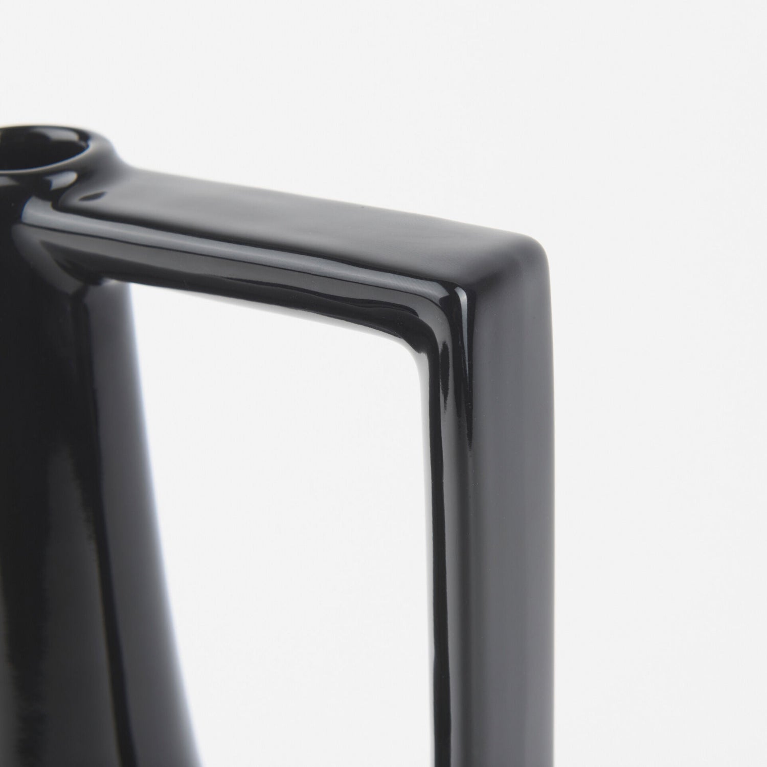 Burton Large Jug Vase - QK1060982_MEFD_IS1_OL