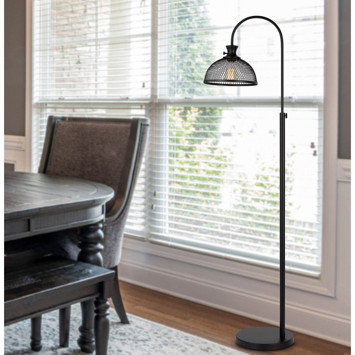 Lewiston Floor Lamp - QK1062509_CALG_LF1_RM