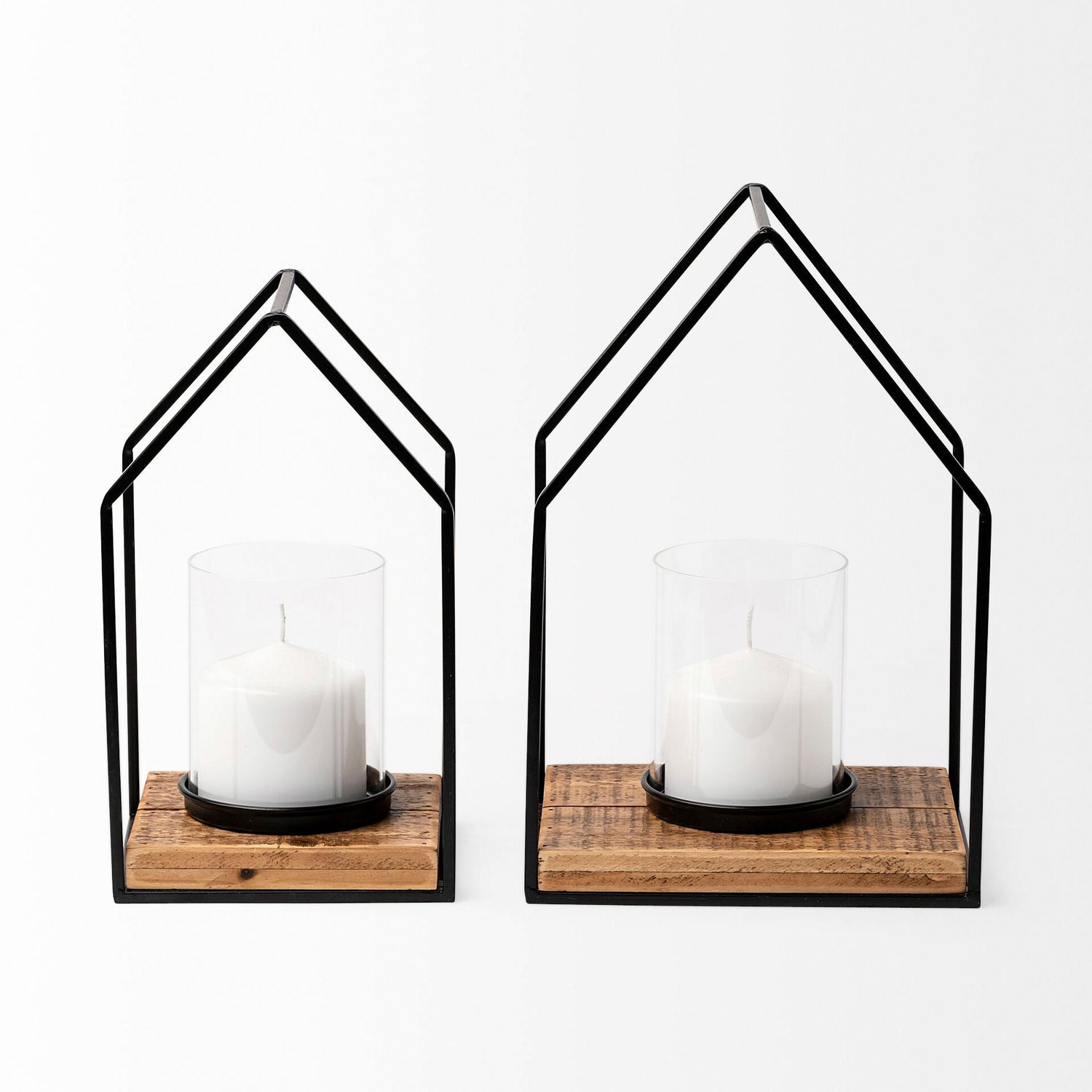 Leopold Set of 2 Candle Holders - QK1066741_MEFD_LF1_RM