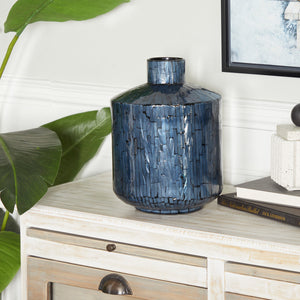 Bamboo Vase - QK1067008_UMAE_LF1_RM