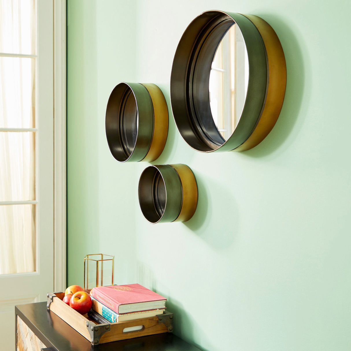 Barrel Set of 3 Wall Mirrors - QK1067009_UMAE_LF1_RM