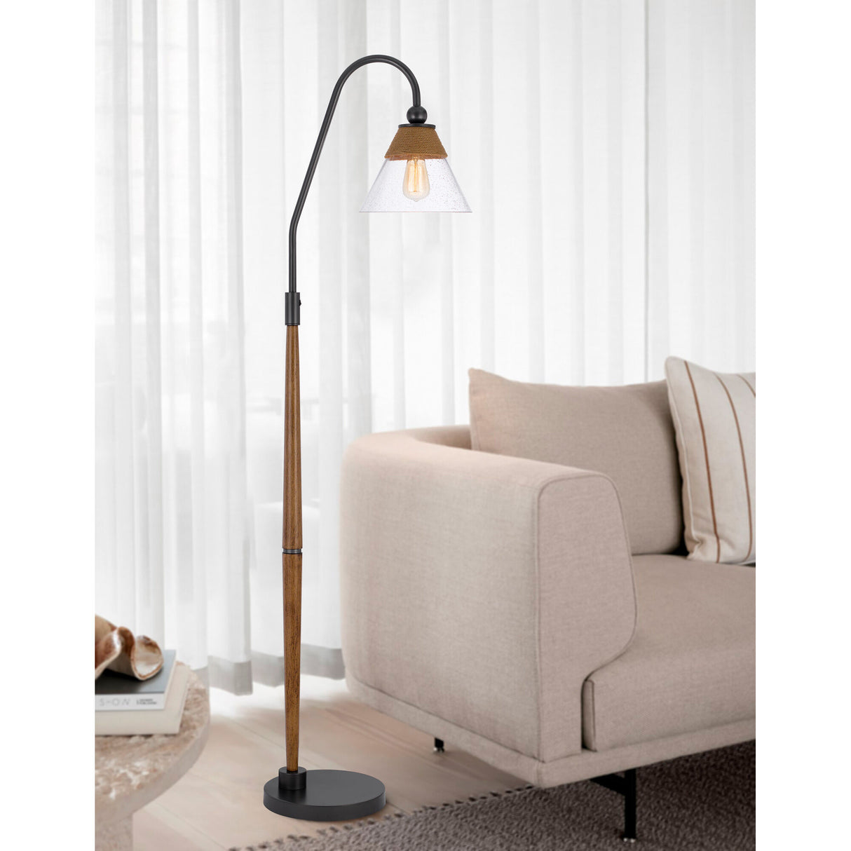 Hinton Floor Lamp - QK1080825_CALG_LF1_RM