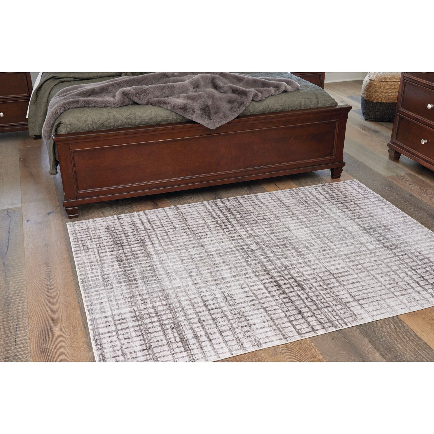 Moorhill Cream Rug - QK1081413_ASHL_LF1_RM