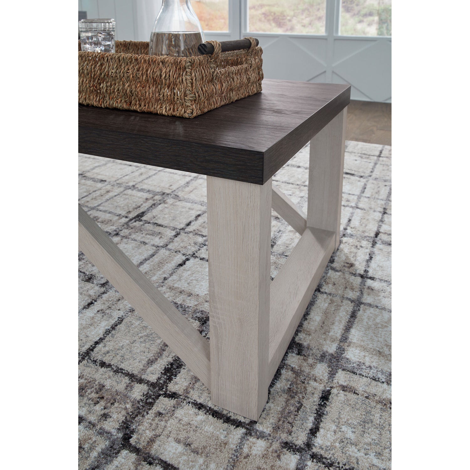 Dorrinson Set of 3 Tables - QK1083527_ASHL_IS2_OL