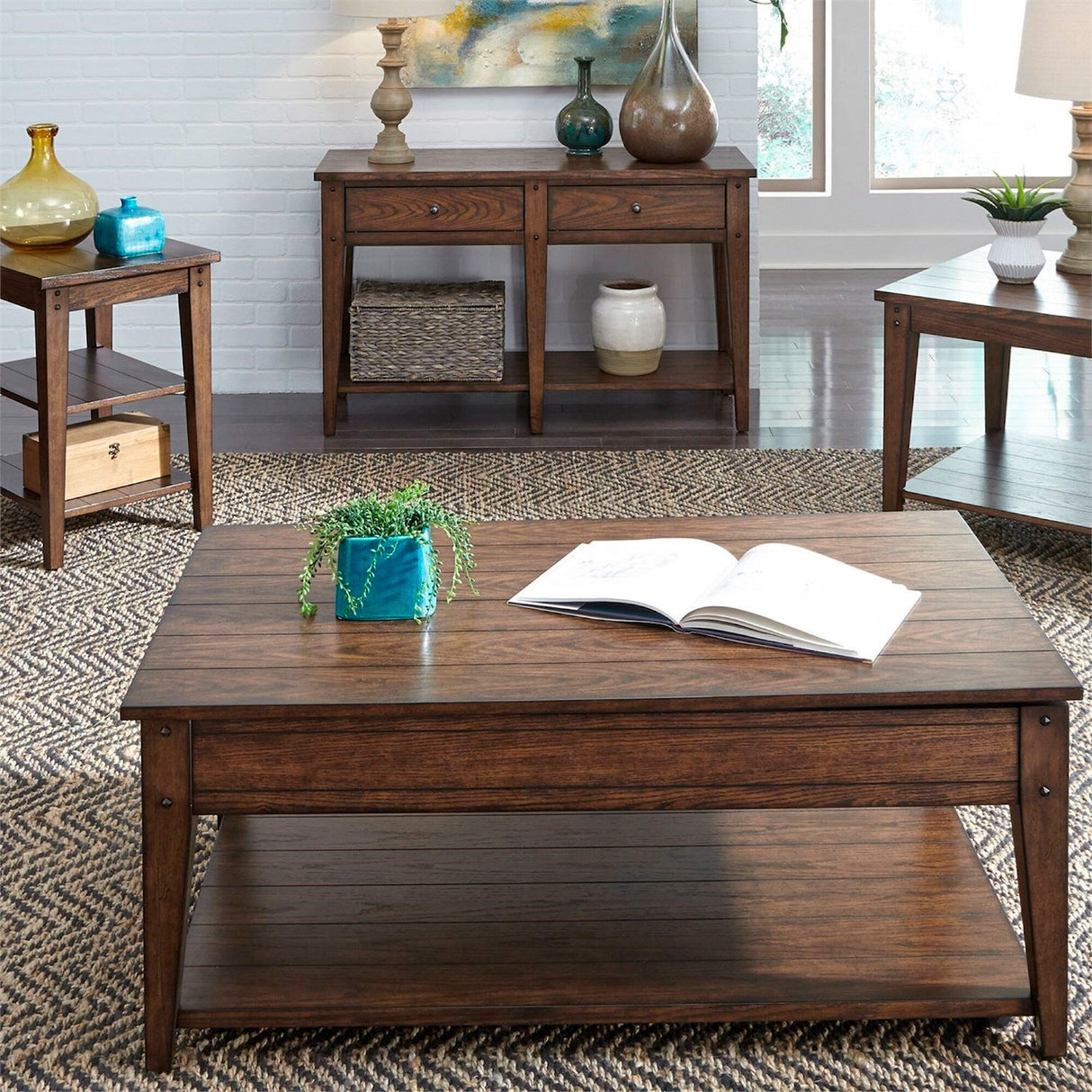 Lake House Tiered Table - QK1084465_LIBF_LF1_RM