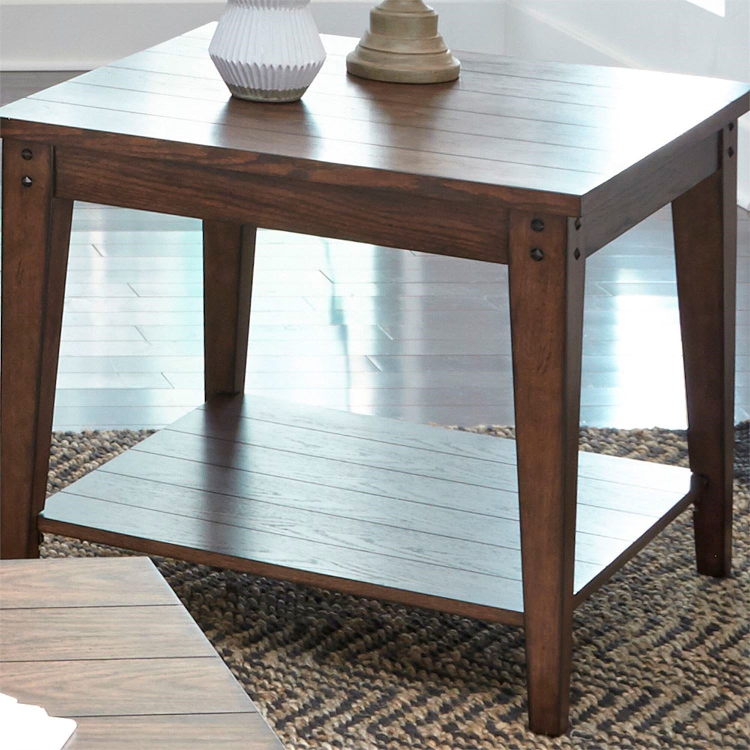 Lake House Square Lamp Table - QK1084466_LIBF_LF1_RM