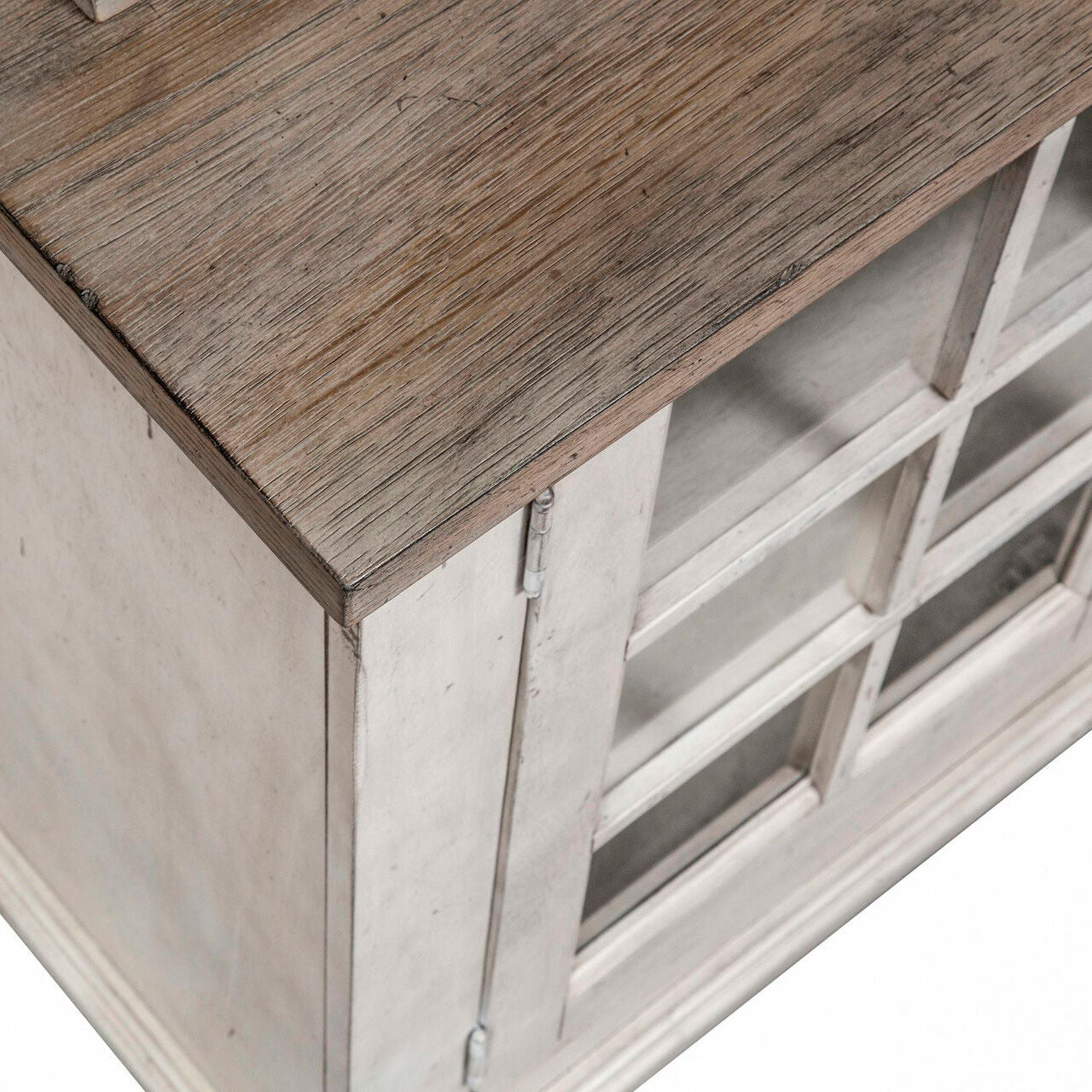 Whitney Server - QK1084479_LIBF_IS1_OL