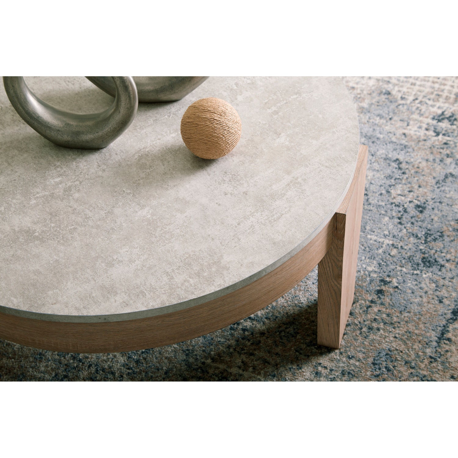 Guystone Set of 3 Tables - QK1085831_ASHL_IS1_OL