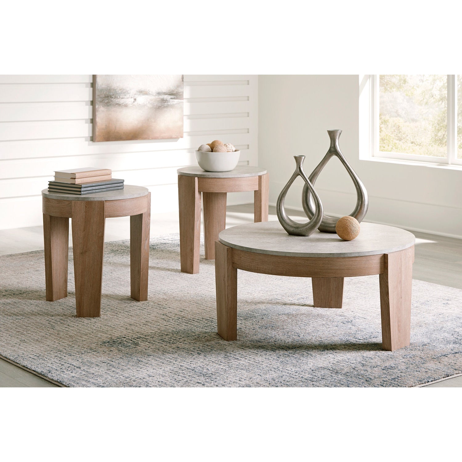 Guystone Set of 3 Tables - QK1085831_ASHL_LF1_RM