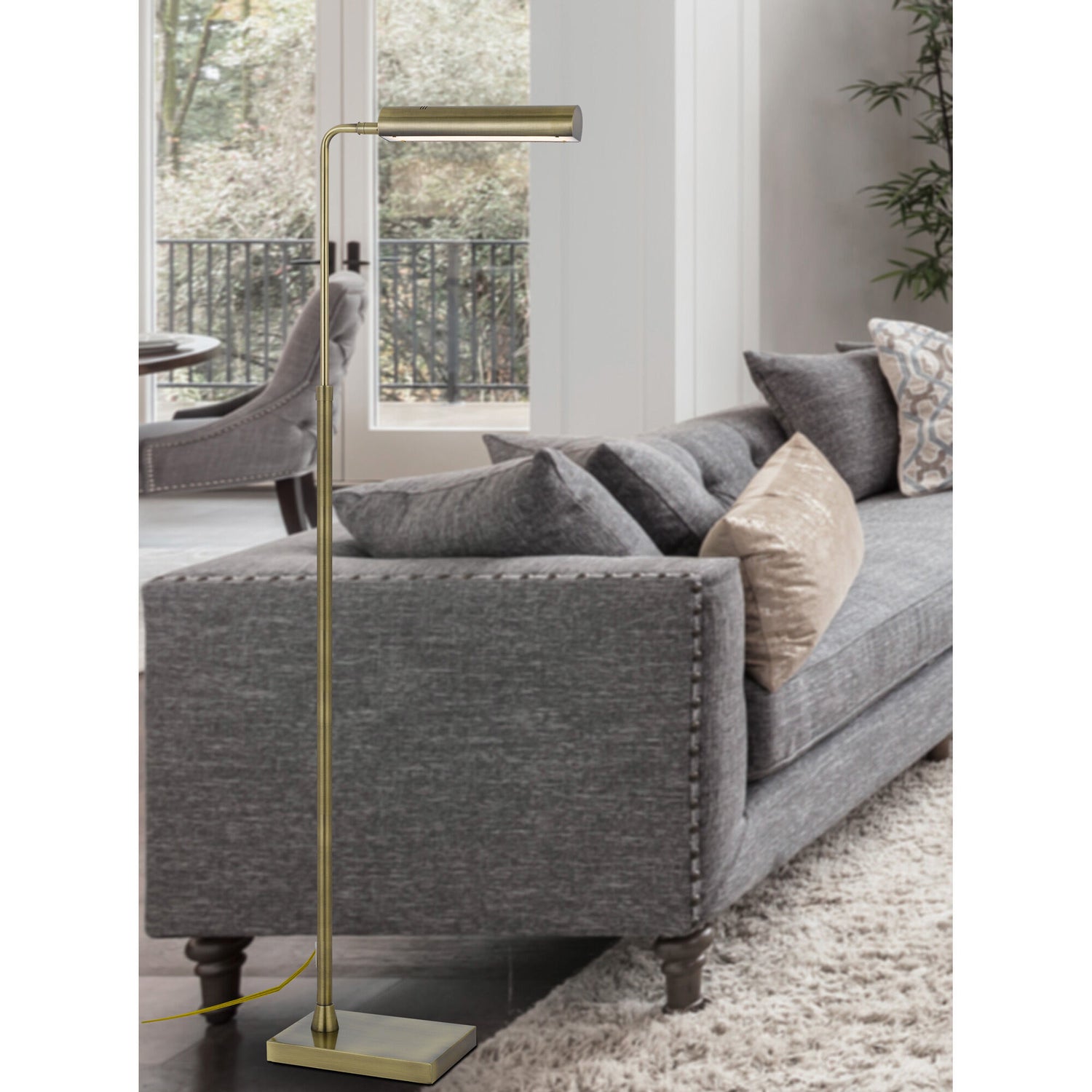 Delray Floor Lamp - QK1088154_CALG_LF1_RM