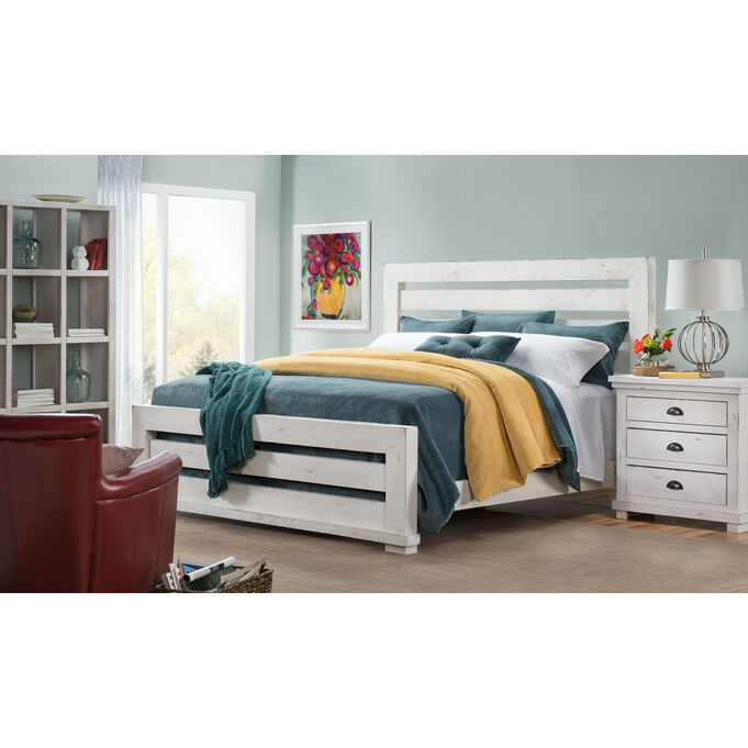 Progressive Furniture | Willow Distressed White King Slat 4 Piece Room Group