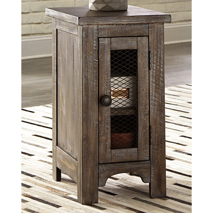 Ashley Furniture | Danell Ridge Brown Chairside Table