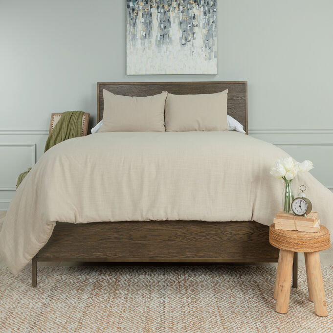 Rizzy Home , Blackberry Grove Natural Queen Comforter And Shams