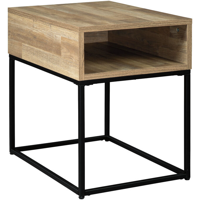 Ashley Furniture | Gerdanet Natural End Table