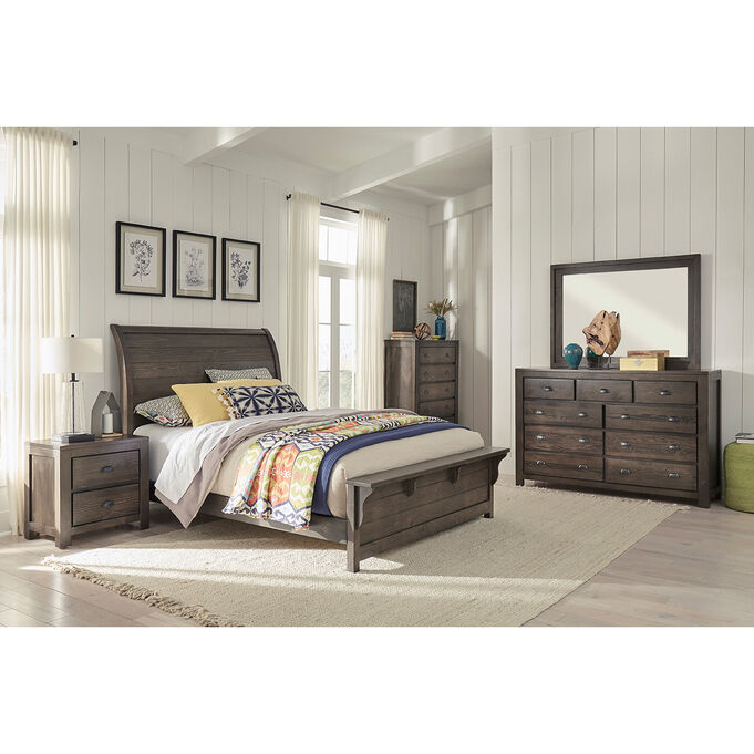 Falcon Bluff Saddle Queen 4 Piece Room Group